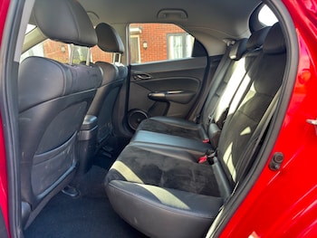 Used Honda Civic 2011 for sale - 77781190: Photo