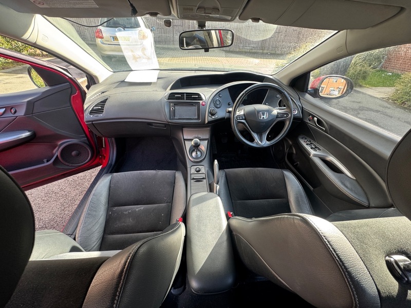 Used Honda Civic 2011 for sale - 77781190: Photo 5