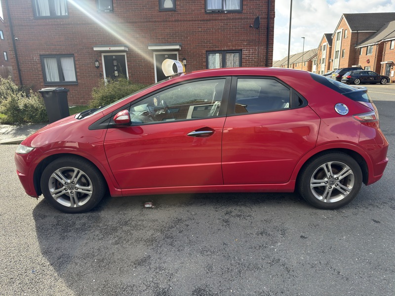 Used Honda Civic 2011 for sale - 77781190: Photo 9