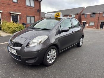 Used Toyota Yaris 2009 for sale - 76172559: Photo 3