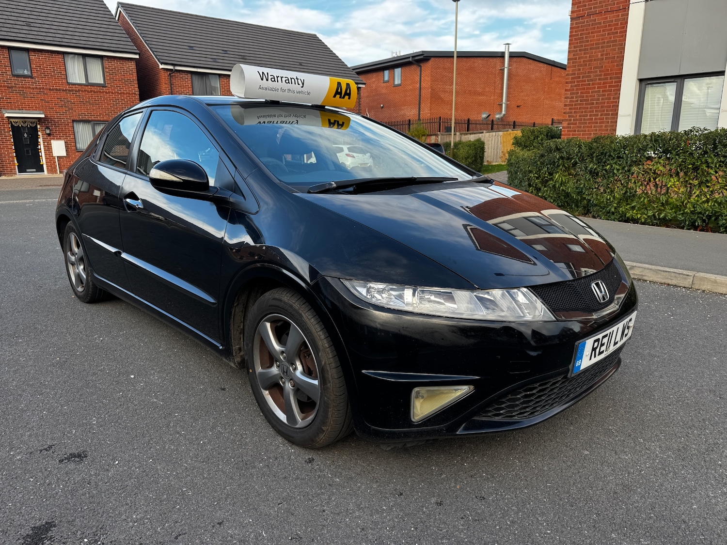 Used Honda Civic 2011 for sale - 76504536: Photo 2