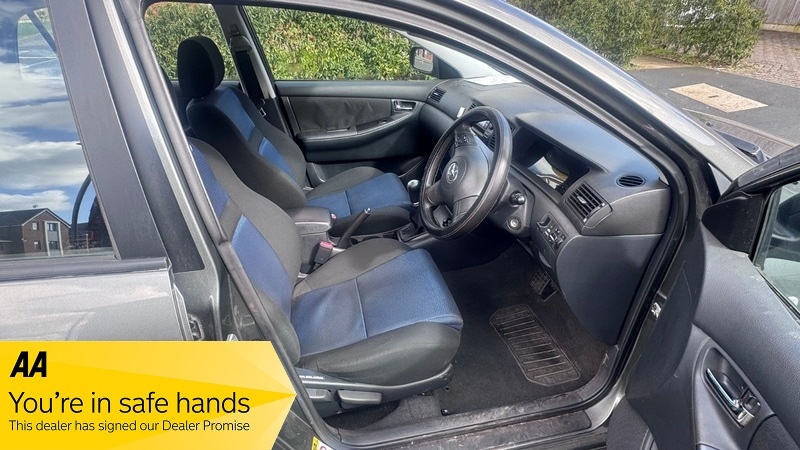 Used Toyota Corolla 2005 for sale - 78062050: Photo 13