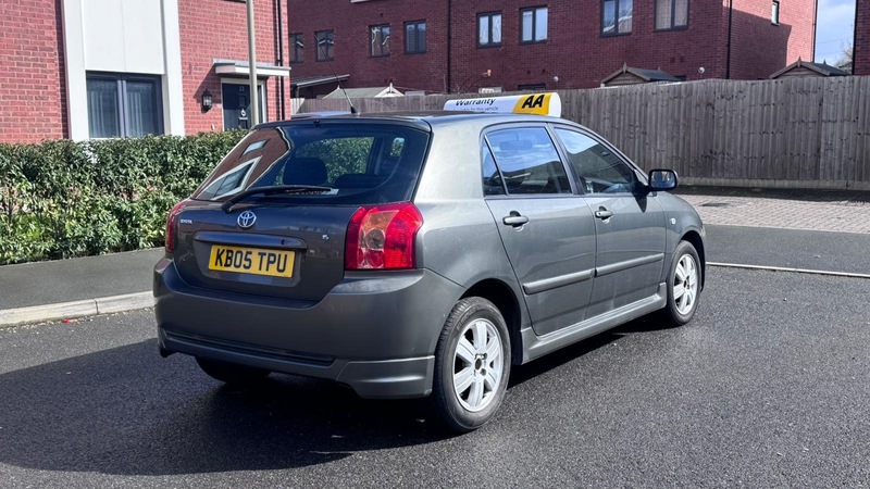 Used Toyota Corolla 2005 for sale - 78062050: Photo 6