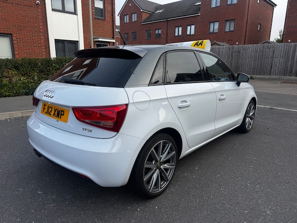 Used Audi A1 2012 for sale - 76255497: Photo 5