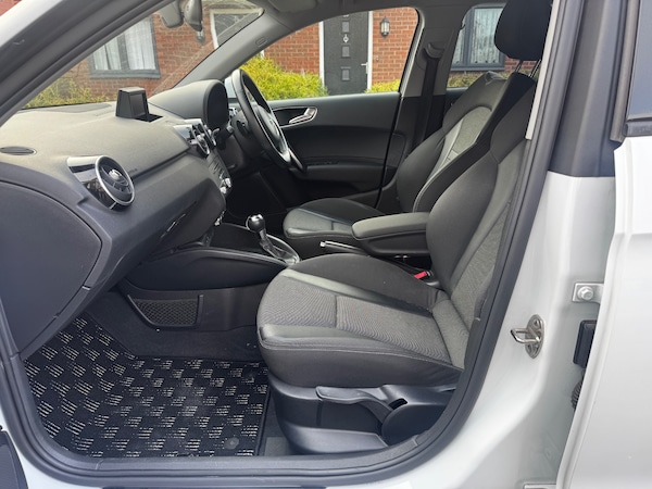 Used Audi A1 2012 for sale - 76255497: Photo 9
