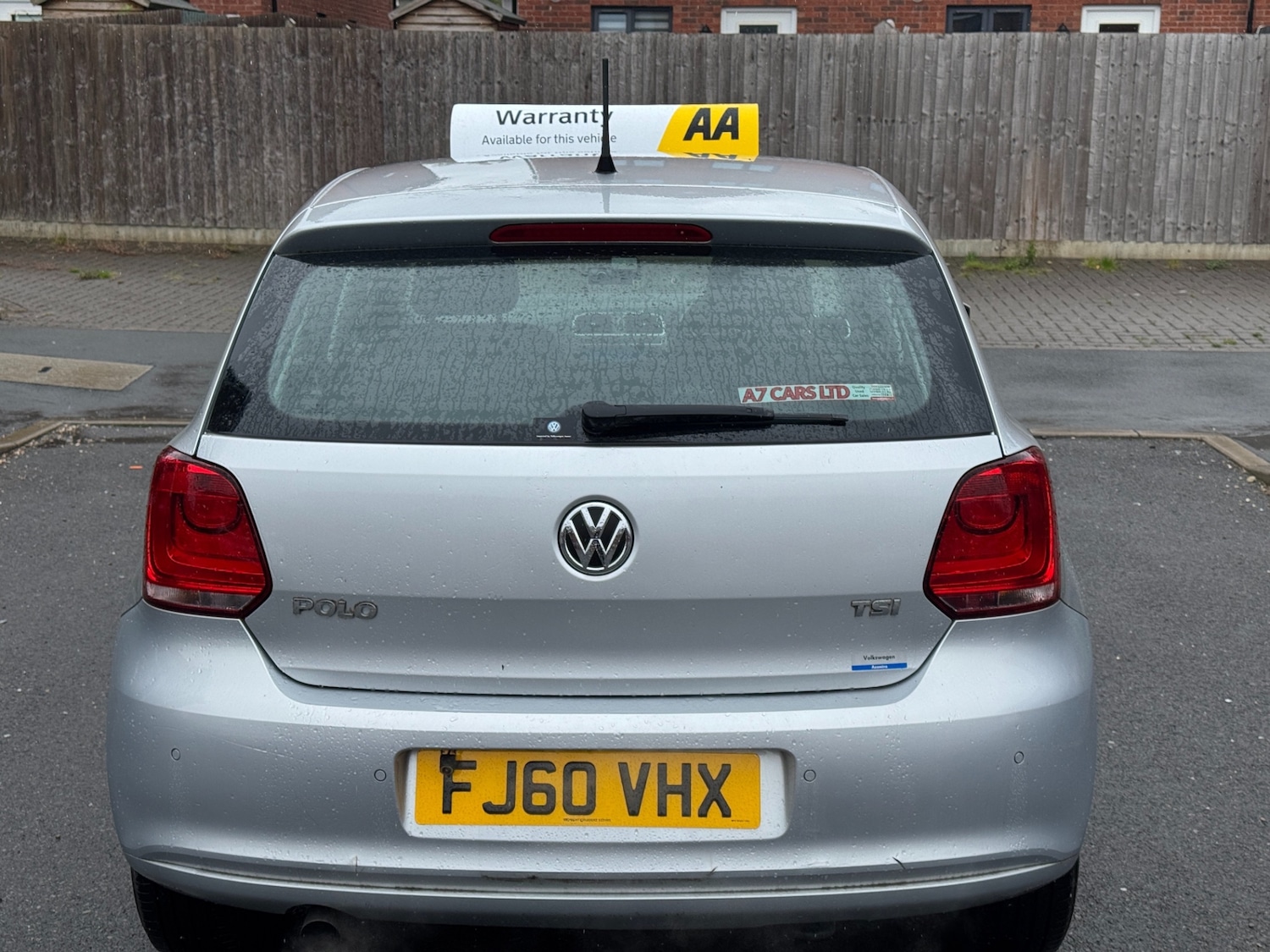Used Volkswagen Polo 2010 for sale - 76172739: Photo 6