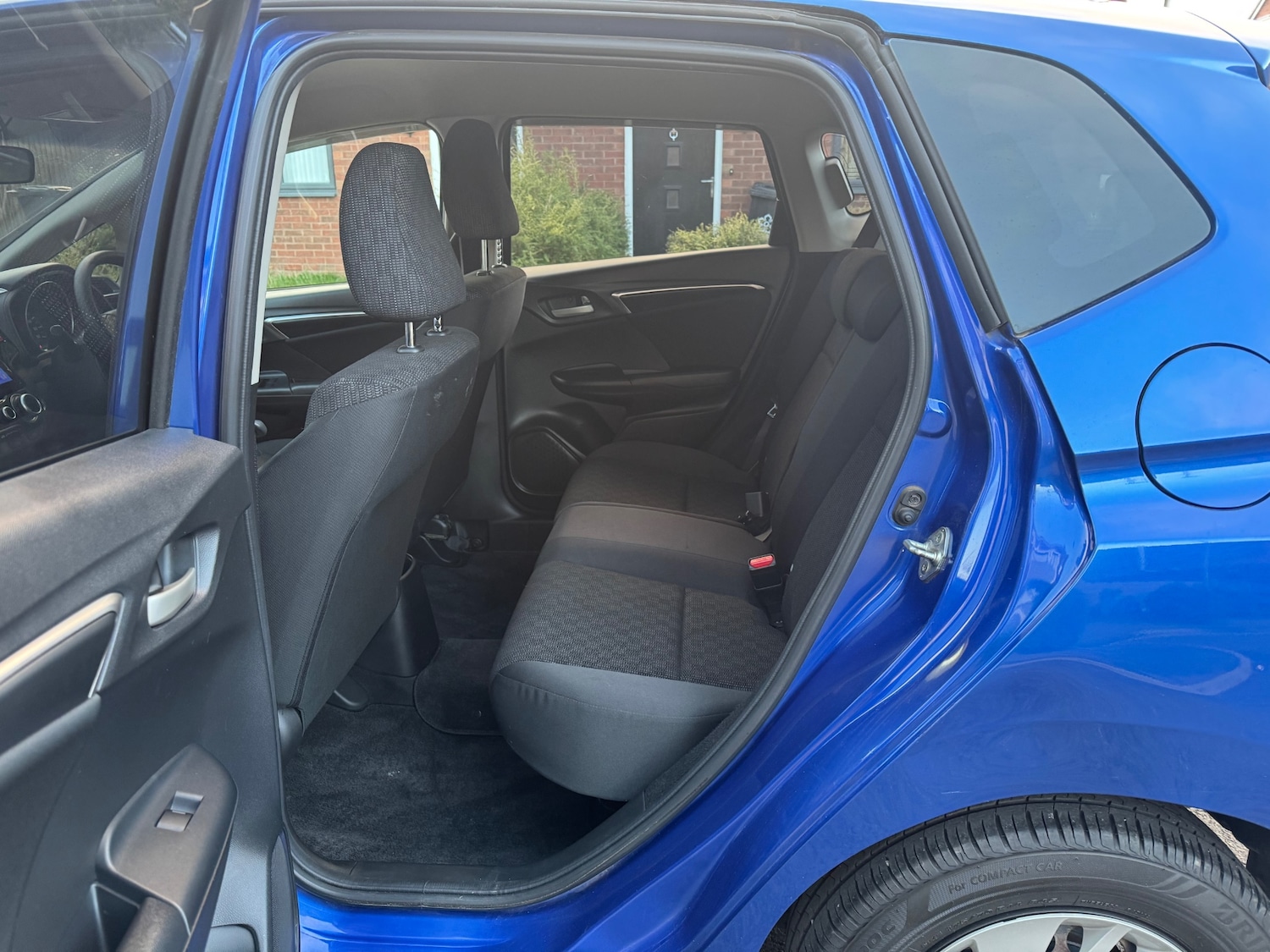 Used Honda Jazz 2024 for sale - 76612168: Photo 10