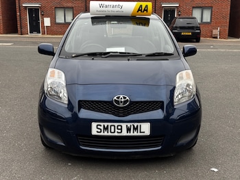 Toyota - Yaris