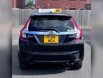 Used Honda Jazz 2014 for sale - 79125226: Photo