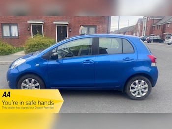 Used Toyota Yaris 2010 for sale - 78201418: Photo