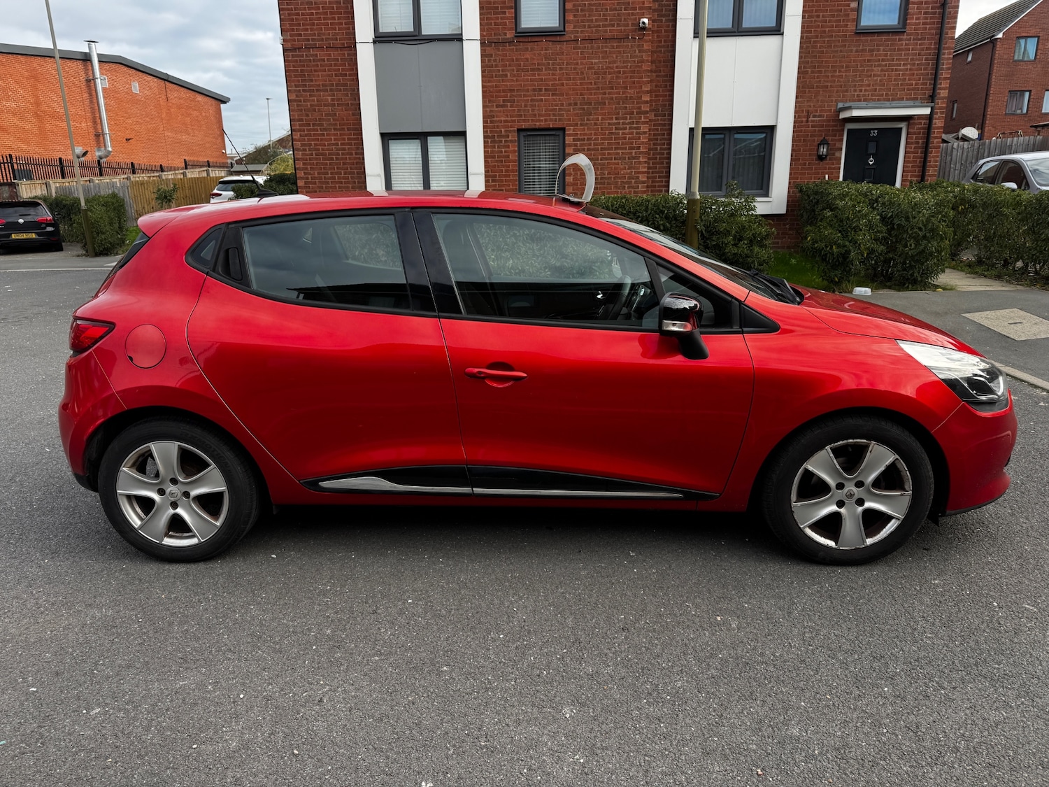 Used Renault Clio 2013 for sale - 76611344: Photo 4