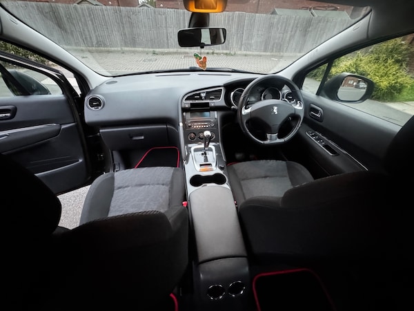 Used Peugeot 3008 2011 for sale - 76316649: Photo 10