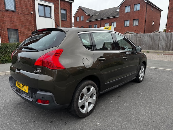 Used Peugeot 3008 2011 for sale - 76316649: Photo 5