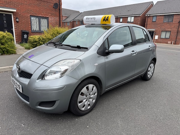 Used Toyota Yaris 2009 for sale - 75594285: Photo 3