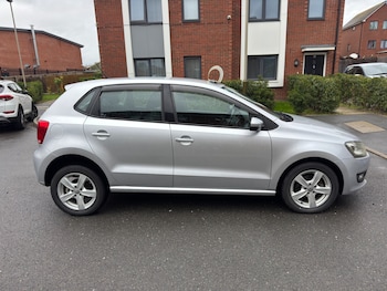 Used Volkswagen Polo 2011 for sale - 76172777: Photo 4
