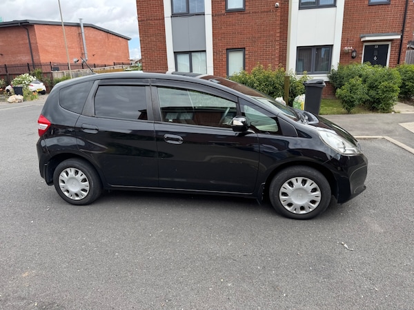 Used Honda Jazz 2013 for sale - 73133656: Photo 4