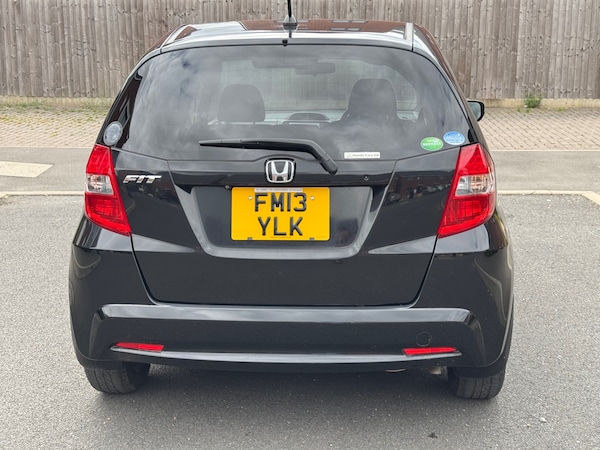 Used Honda Jazz 2013 for sale - 73133656: Photo 7