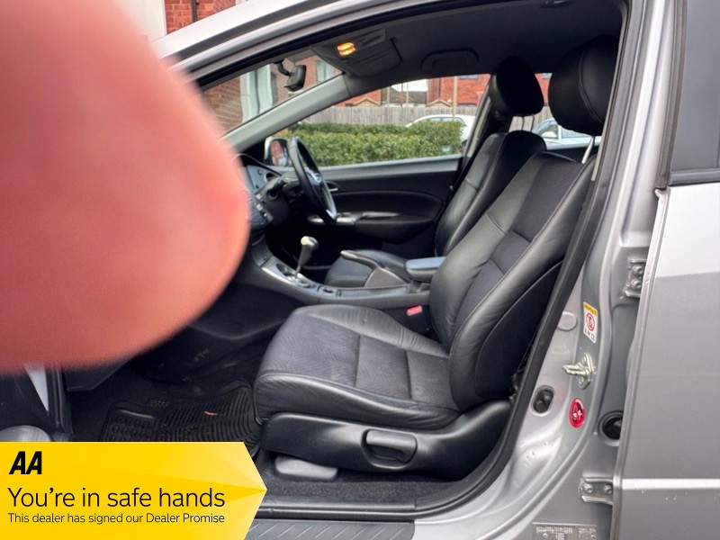 Used Honda Civic 2010 for sale - 77724622: Photo 9