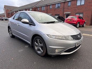 Used Honda Civic 2010 for sale - 77707497: Photo