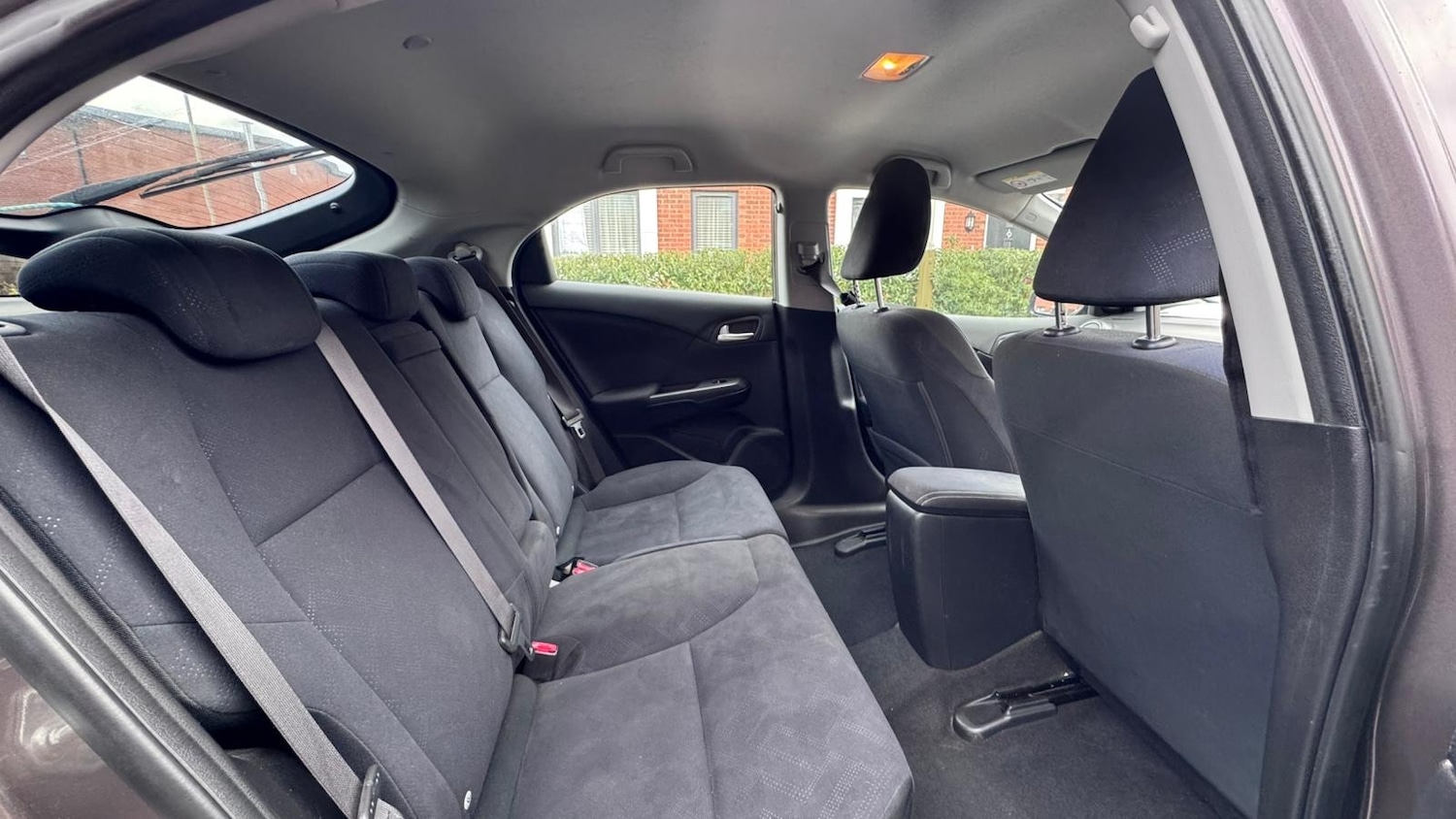 Used Honda Civic 2014 for sale - 77716070: Photo 11