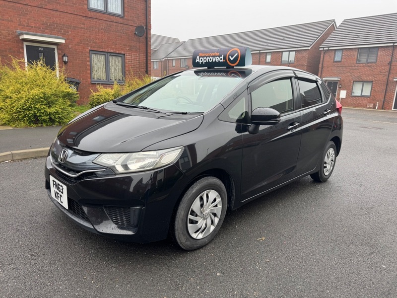 Used Honda Fit 2013 for sale - 77724609: Photo 3