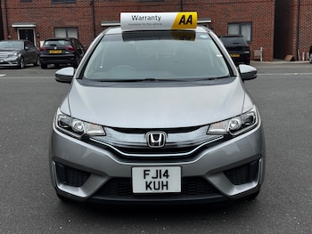 Used Honda Jazz 2014 for sale - 76252339: Photo