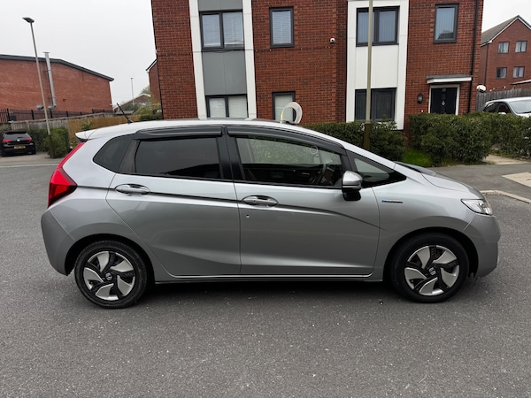 Used Honda Jazz 2014 for sale - 76252339: Photo 6