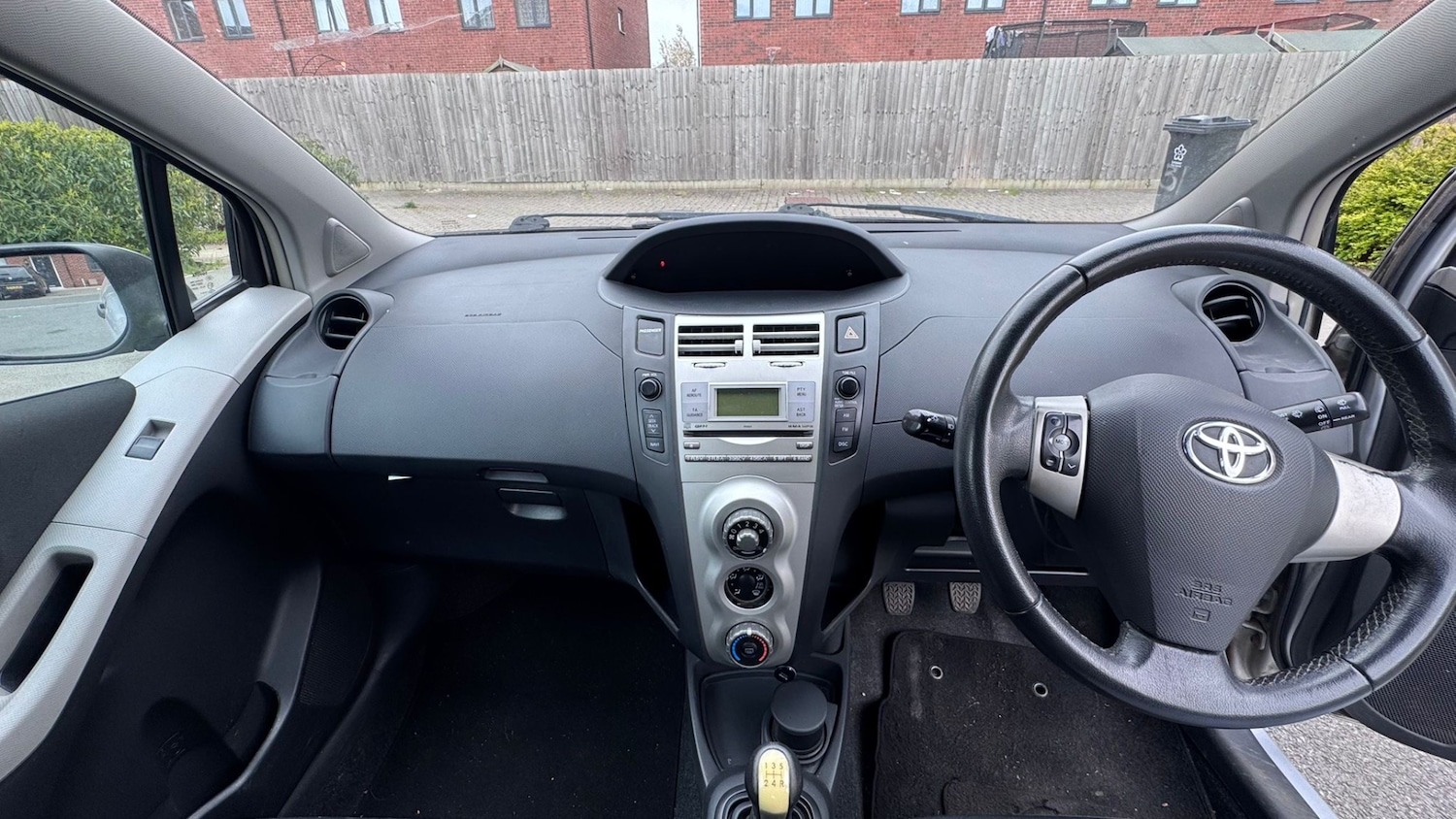 Used Toyota Yaris 2007 for sale - 78182433: Photo 10