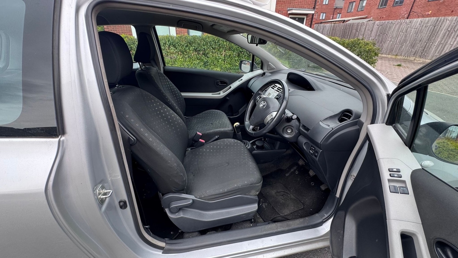 Used Toyota Yaris 2007 for sale - 78182433: Photo 11