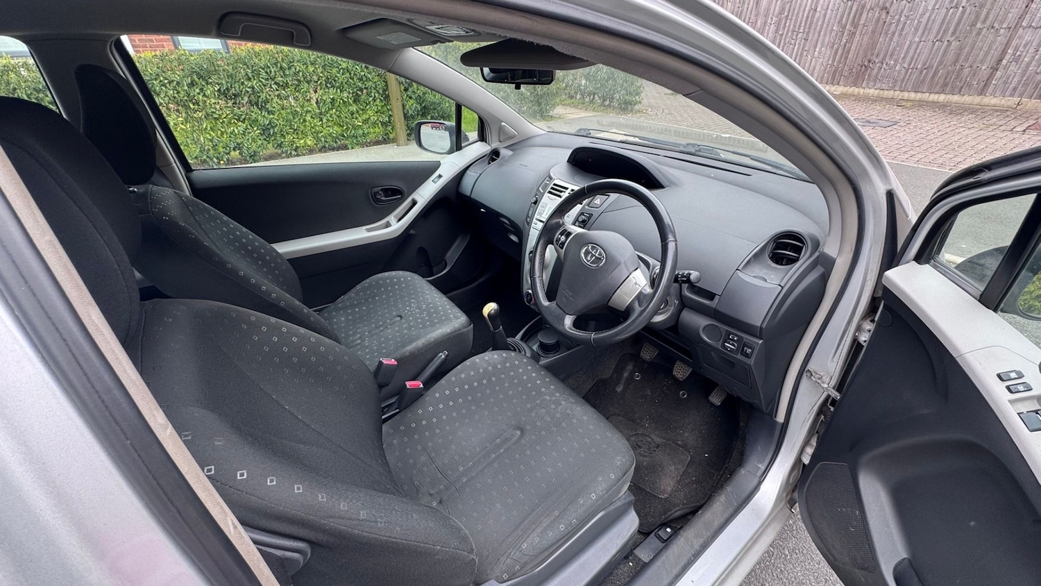 Used Toyota Yaris 2007 for sale - 78182433: Photo 9