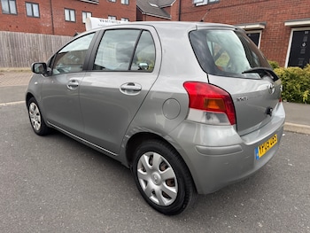 Used Toyota Yaris 2009 for sale - 75593438: Photo