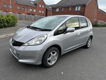 Used Honda Jazz 2013 for sale - 74233580: Photo