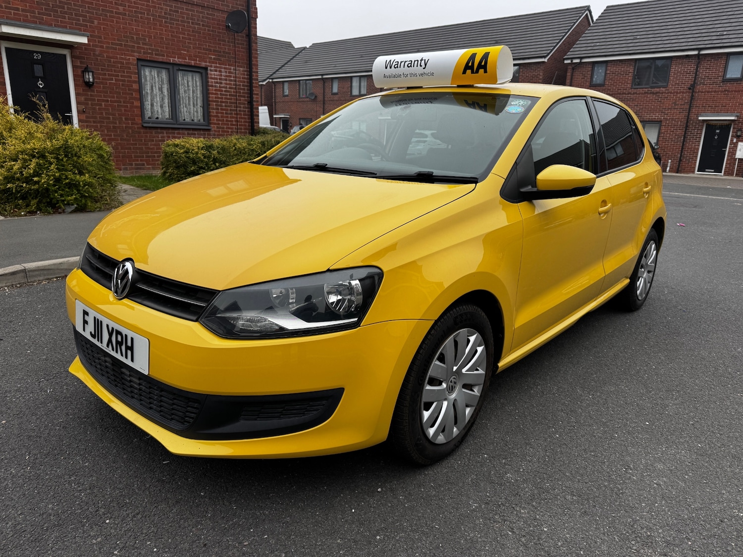Used Volkswagen Polo 2011 for sale - 76255202: Photo 3