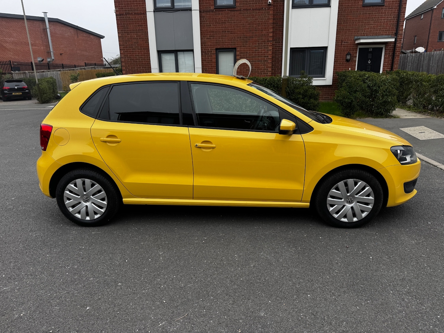Used Volkswagen Polo 2011 for sale - 76255202: Photo 6