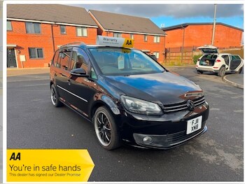 Used Volkswagen Touran  for sale - 73677619: Photo