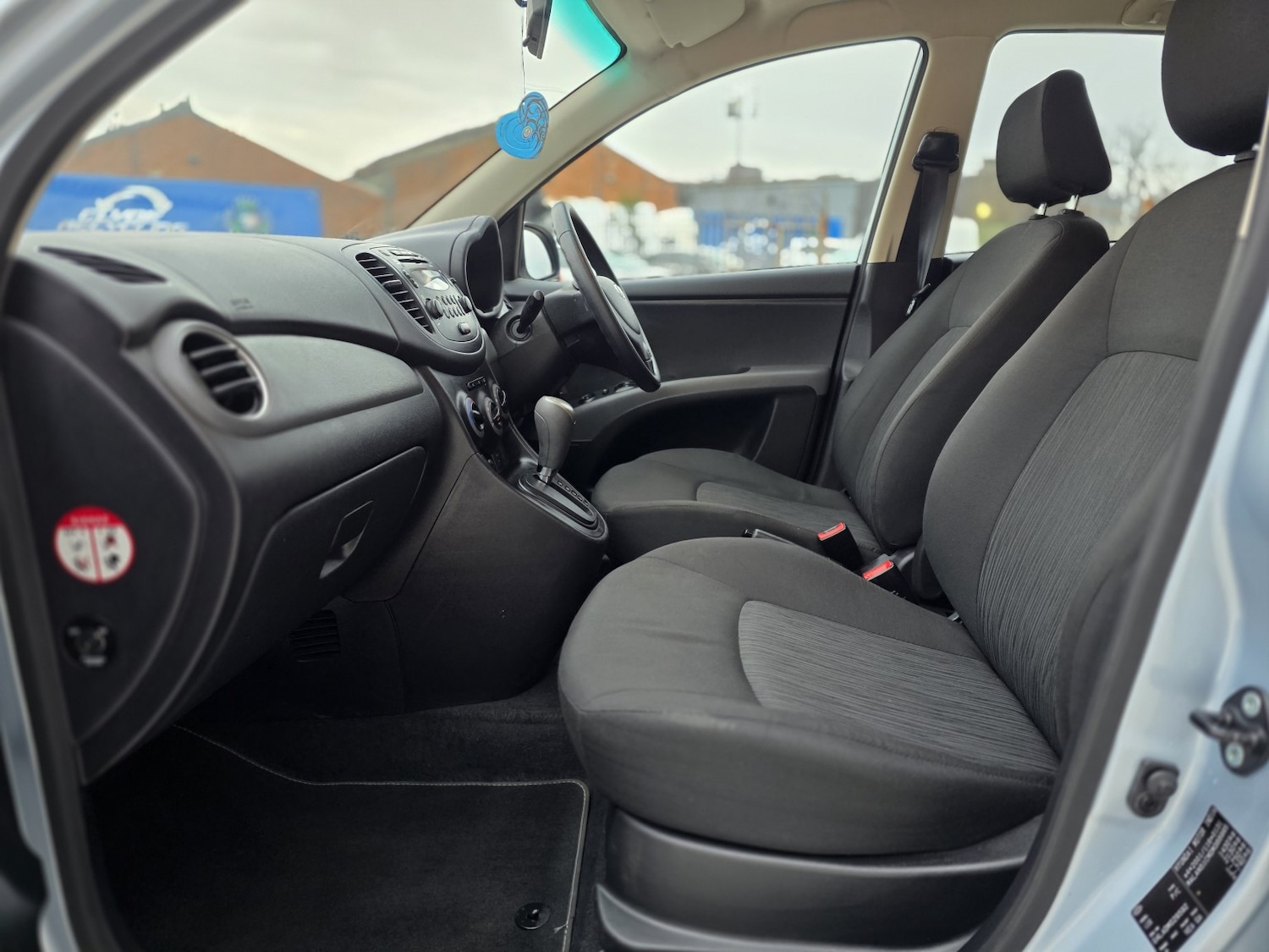 Used Hyundai i10 2013 for sale - 77241913: Photo 17