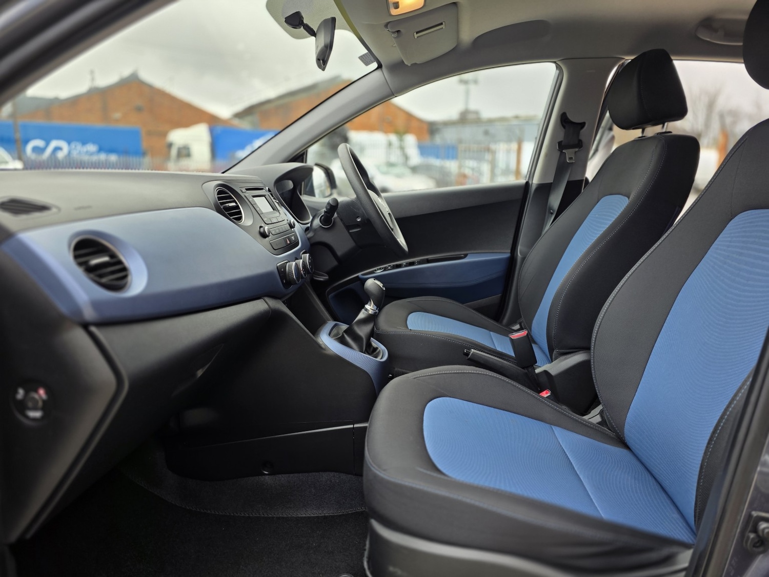 Used Hyundai i10 2015 for sale - 77897834: Photo 18