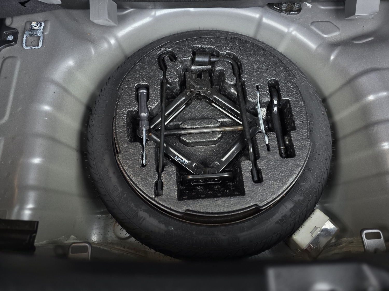 Used Hyundai i10 2015 for sale - 77897834: Photo 24