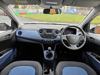 Used Hyundai i10 2015 for sale - 77897834: Photo