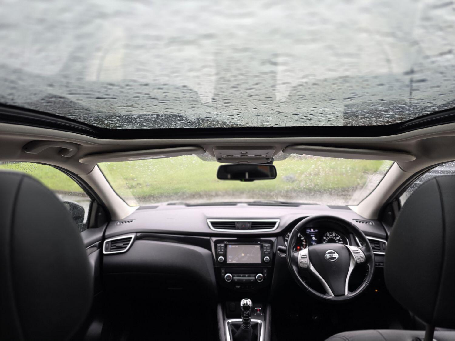 Used Nissan Qashqai 2016 for sale - 76418314: Photo 2