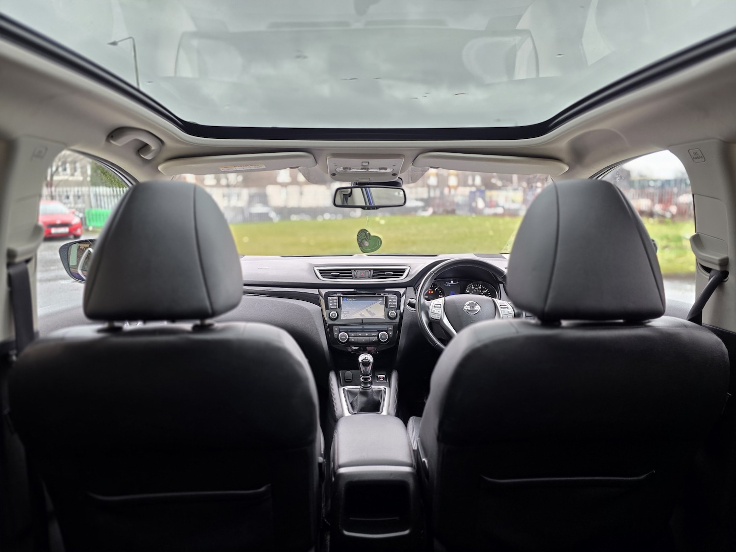 Used Nissan Qashqai 2015 for sale - 77709095: Photo 9