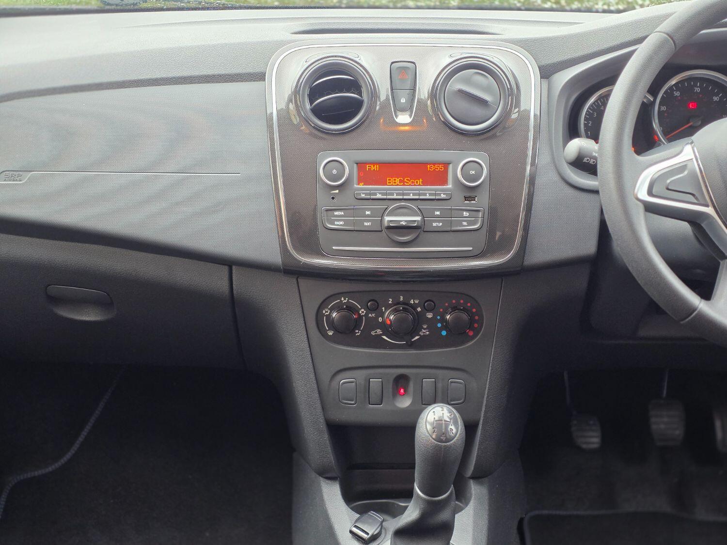 Used Dacia Sandero 2018 for sale - 76407473: Photo 13