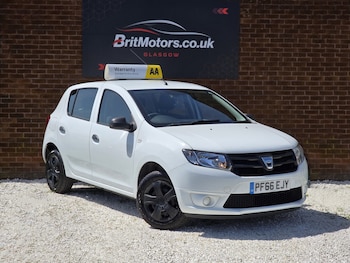 Used Dacia Sandero 2016 for sale - 78694506: Photo