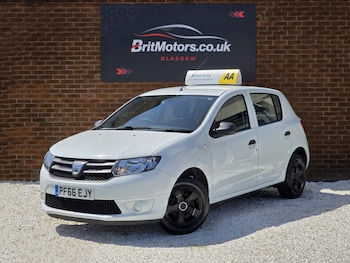 Used Dacia Sandero 2016 for sale - 78694506: Photo