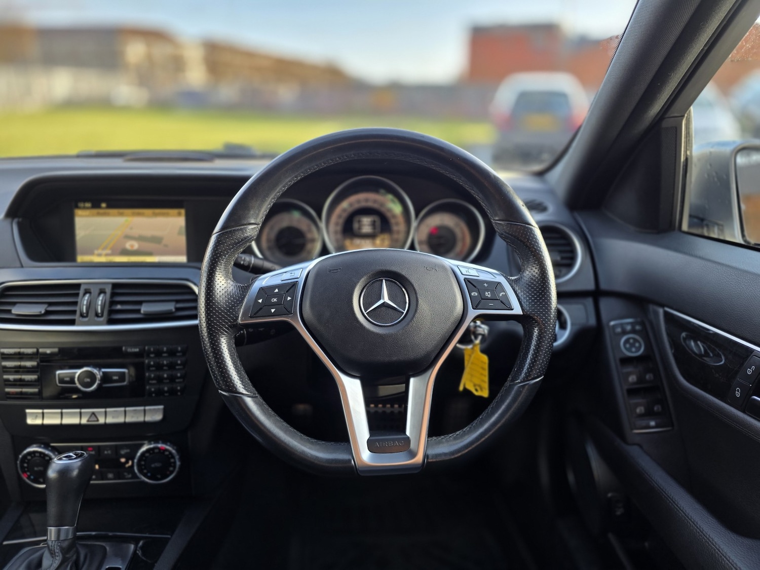 Used Mercedes-Benz C Class 2011 for sale - 76799197: Photo 10