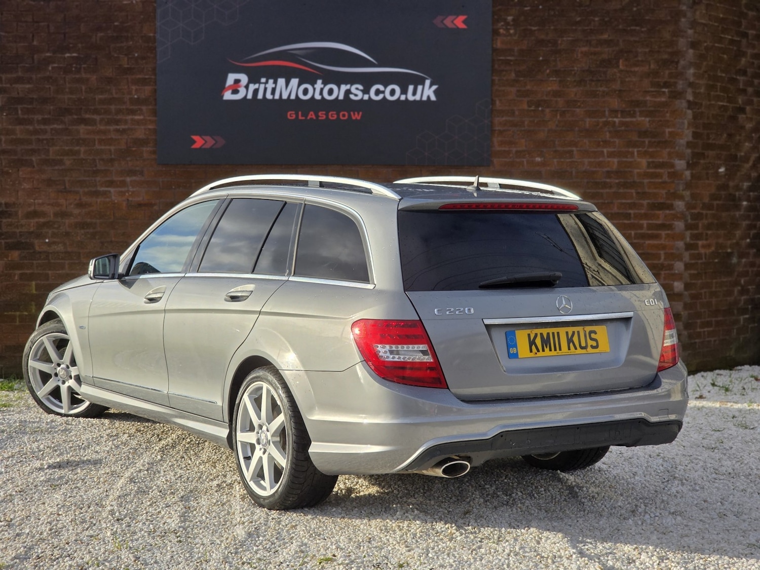 Used Mercedes-Benz C Class 2011 for sale - 76799197: Photo 8