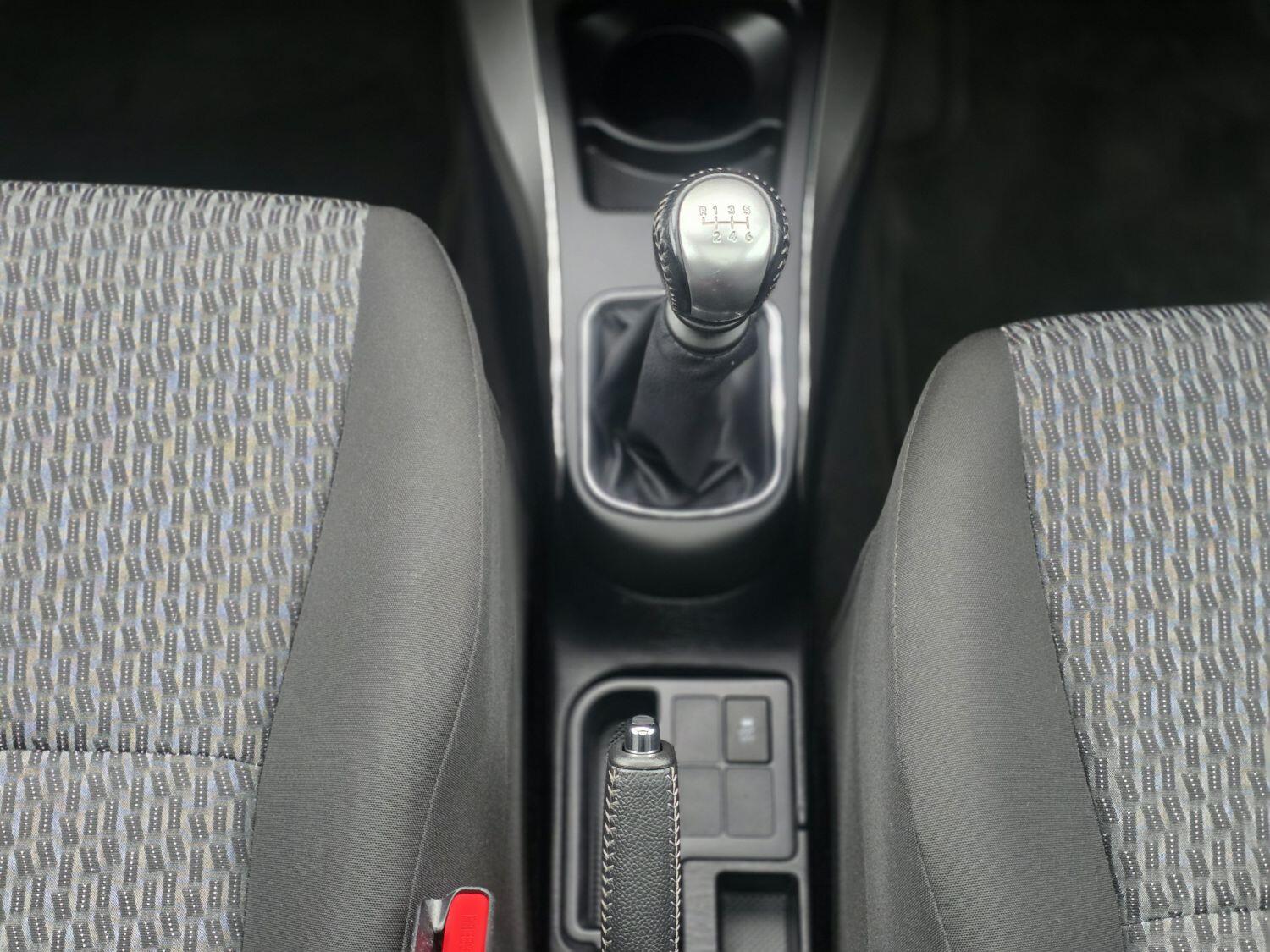 Used Toyota Yaris 2014 for sale - 76407636: Photo 10