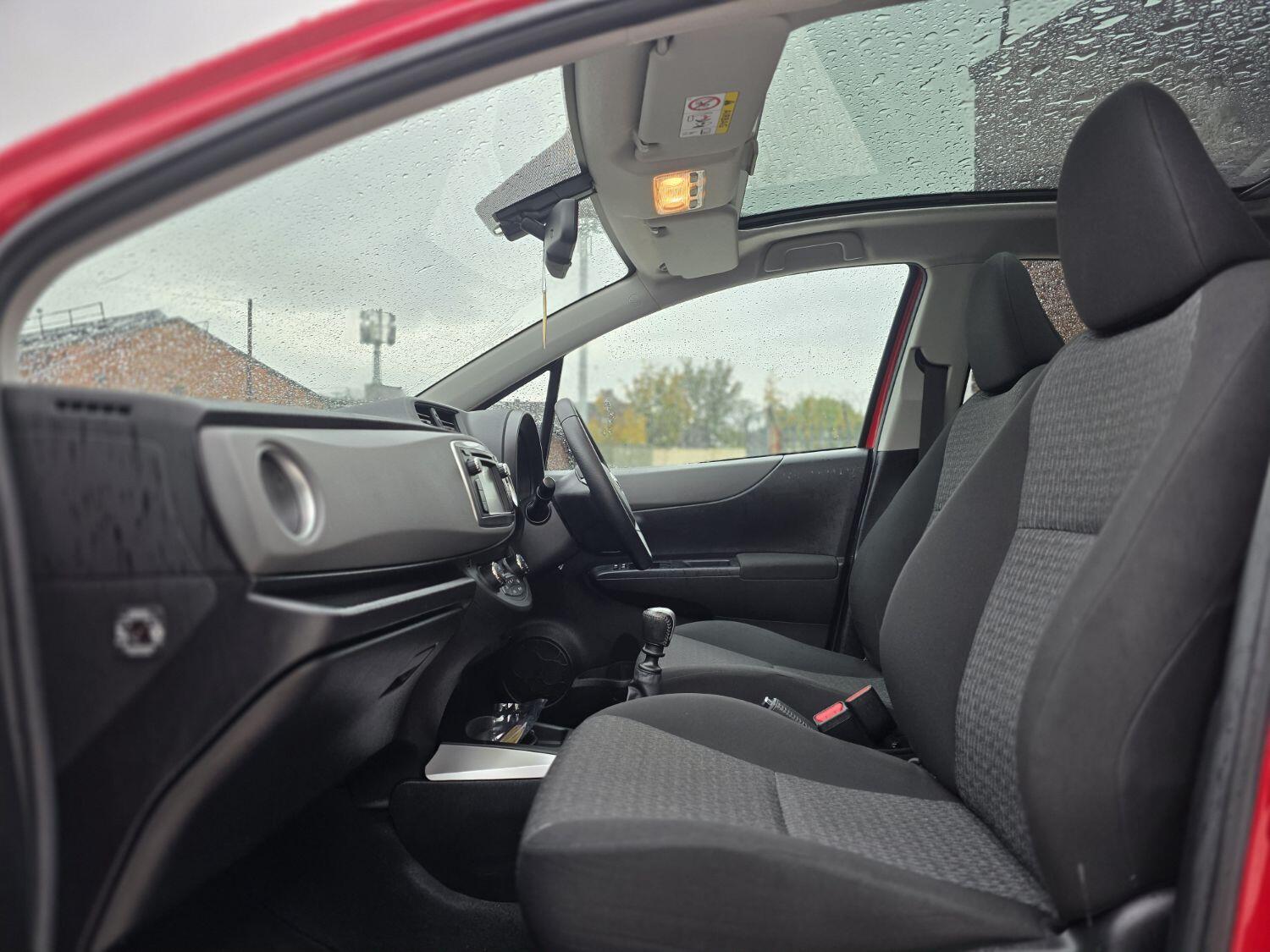 Used Toyota Yaris 2014 for sale - 76407636: Photo 18