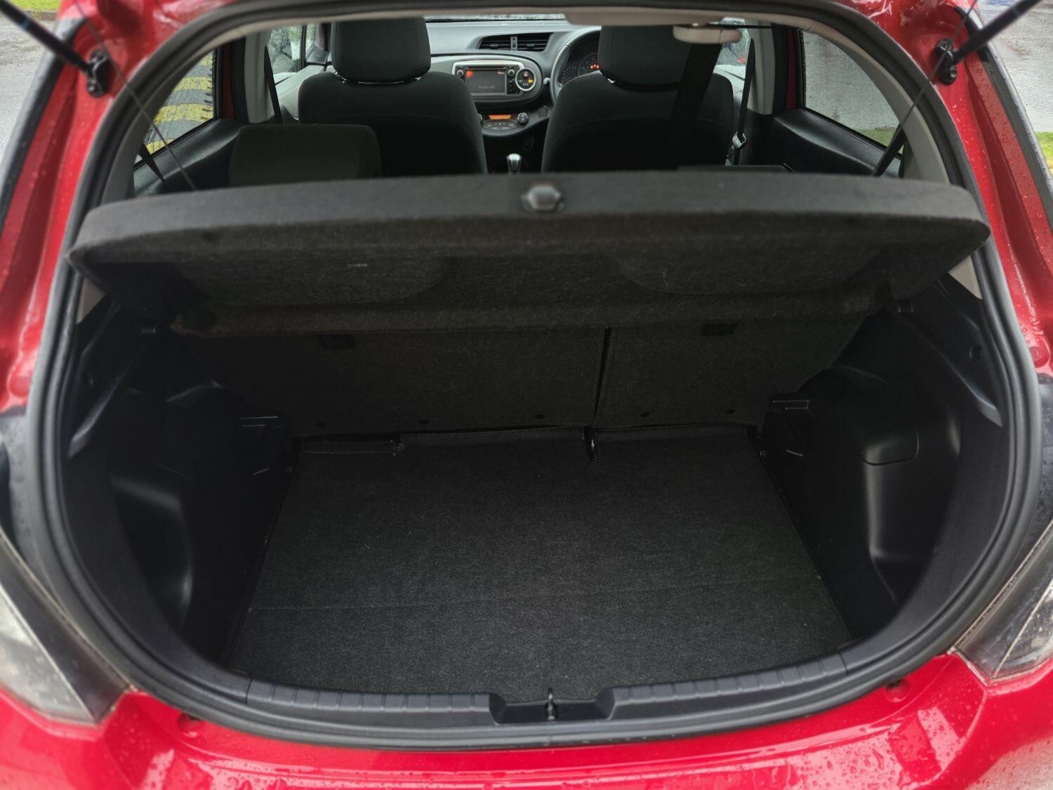 Used Toyota Yaris 2014 for sale - 76407636: Photo 25