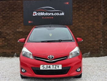 Used Toyota Yaris 2014 for sale - 76407636: Photo